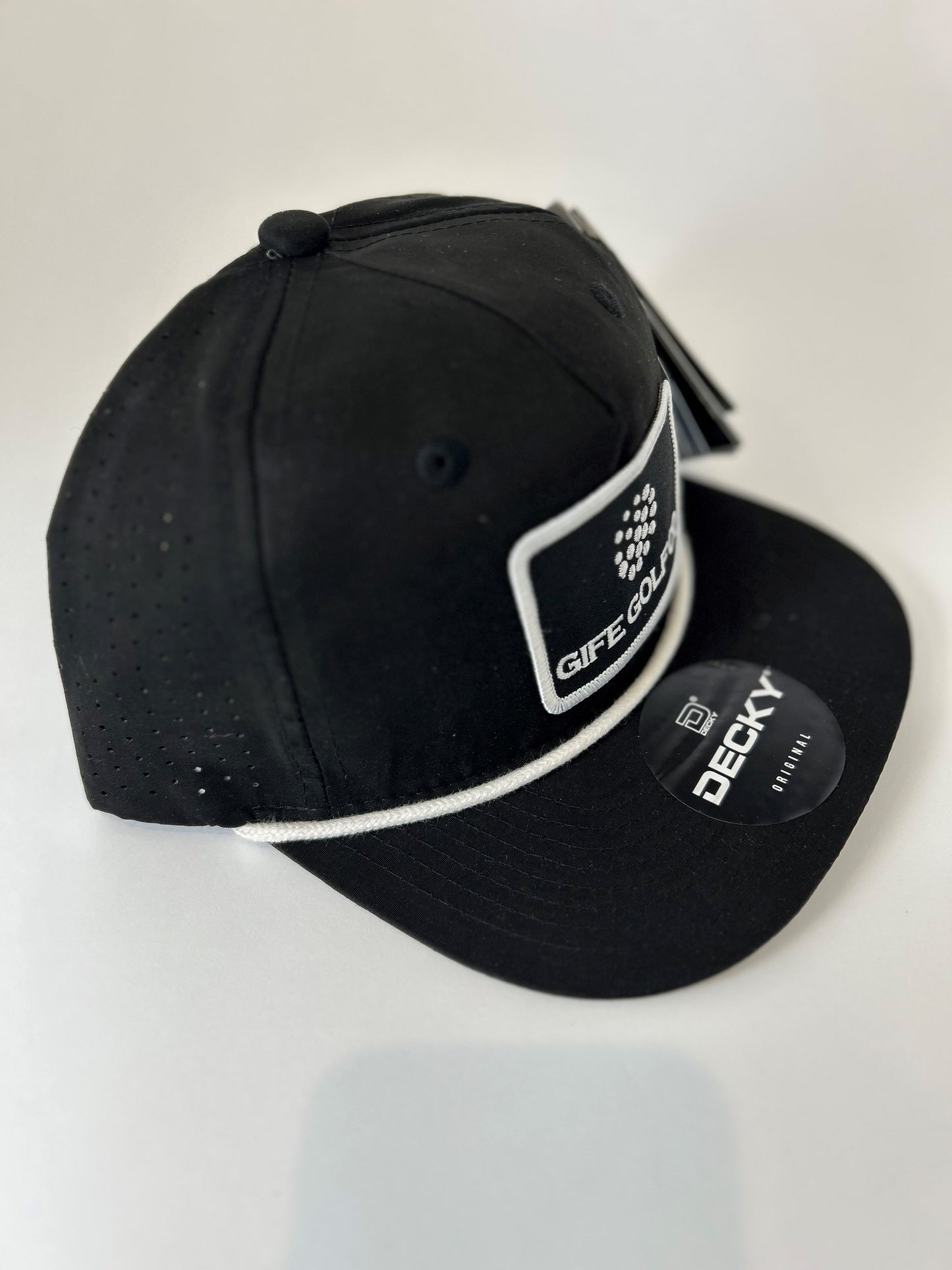 GIFE - Decky 5 Panel Perforated Performance Rope Hat - Black/White